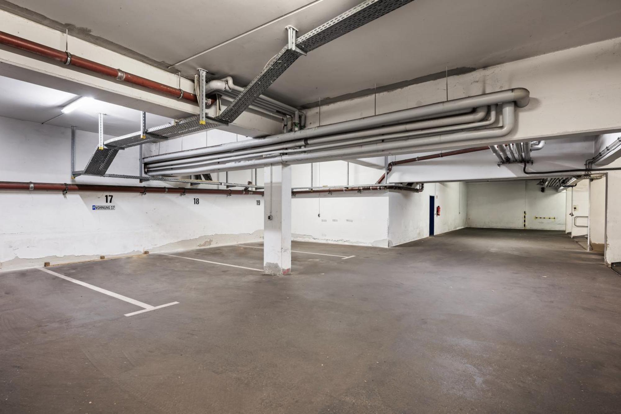 Edler Wohnraum Schwanenteich-Penthouse Mit Garage, Grill, Kaffeevollautomat, Klima, Lift & Terrasse Appartement Zwickau Buitenkant foto